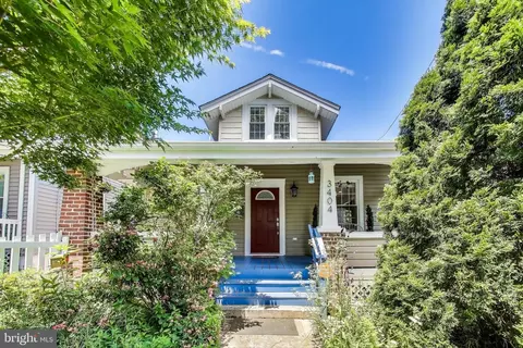3404 Shepherd St, Mount Rainier, MD 20712