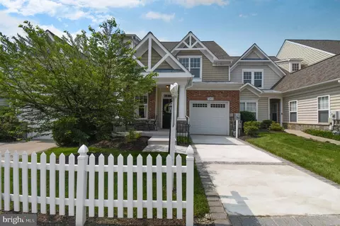 7207 Ivy Bank Rd, Laurel, MD 20707