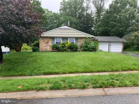 12209 Tulip Grove Dr, Bowie, MD 20715