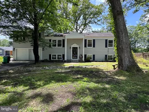 13309 Buchanan Dr, Fort Washington, MD 20744