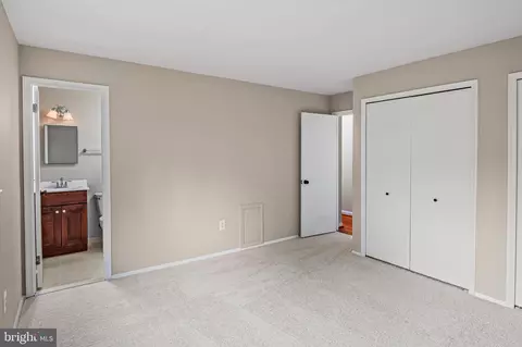 Bedroom - 6411 Darwin Rd, Laurel, MD 20707 photo 3 of 6