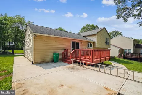 Exterior - 6711 Woodstream Dr, Lanham, MD 20706 photo 8 of 12