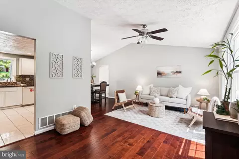 Living - 6711 Woodstream Dr, Lanham, MD 20706 photo 1 of 5