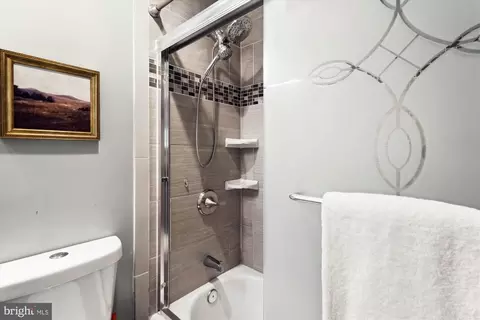 Bath - 6711 Woodstream Dr, Lanham, MD 20706 photo 3 of 4