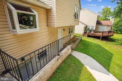 Exterior - 6711 Woodstream Dr, Lanham, MD 20706 photo 9 of 12