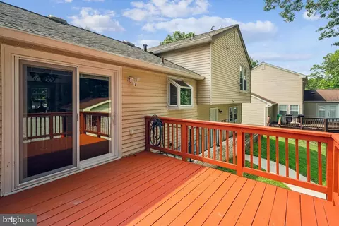 Exterior - 6711 Woodstream Dr, Lanham, MD 20706 photo 6 of 12
