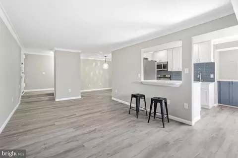 7927 Mandan Rd #302, Greenbelt, MD 20770