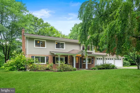 12210 Fenno Rd, Marlboro, MD 20772