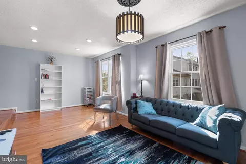 6940 Mayfair Ter, Laurel, MD 20707 photo 7