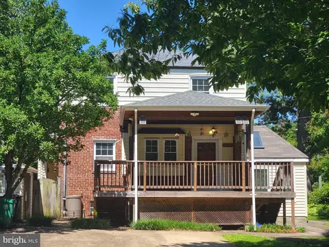 6016 39th Ave, Hyattsville, MD 20782