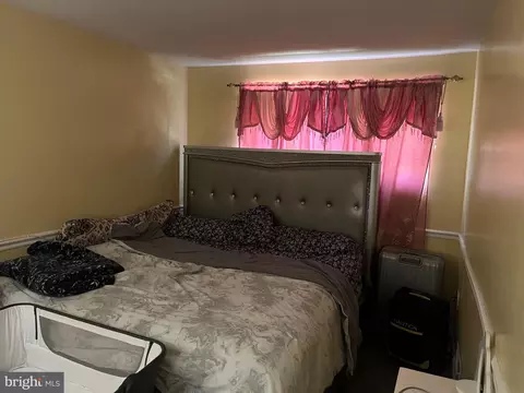 Bedroom - 7001 Kepner Ct, Lanham, MD 20706 photo 8 of 10