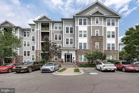 1311 Karen Blvd #208, Capitol Heights, MD 20743