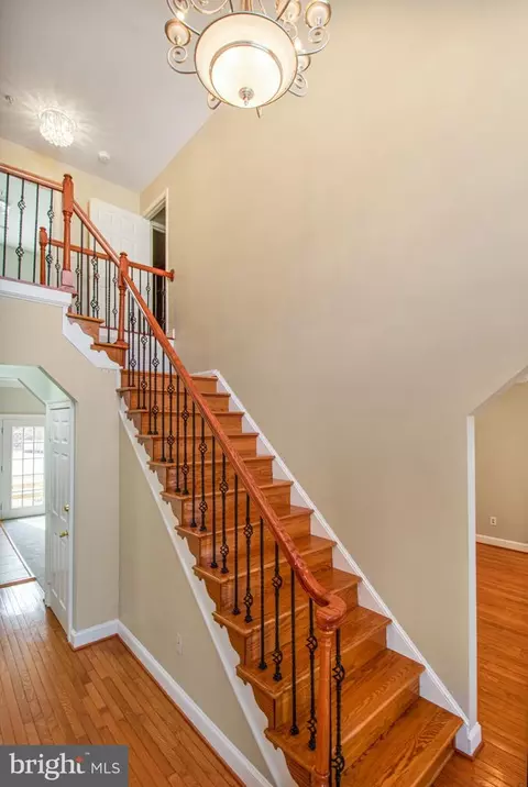 Entry Way - 8524 Schultz Rd, Clinton, MD 20735 photo 3 of 9