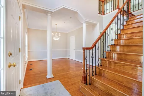 Entry Way - 8524 Schultz Rd, Clinton, MD 20735 photo 6 of 9