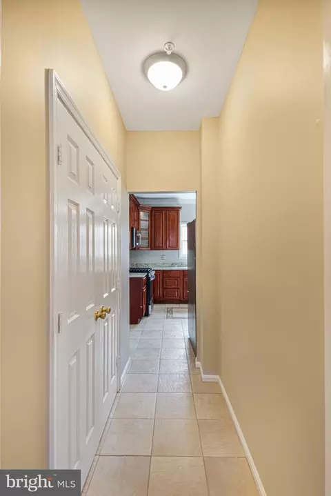 Entry Way - 8524 Schultz Rd, Clinton, MD 20735 photo 8 of 9