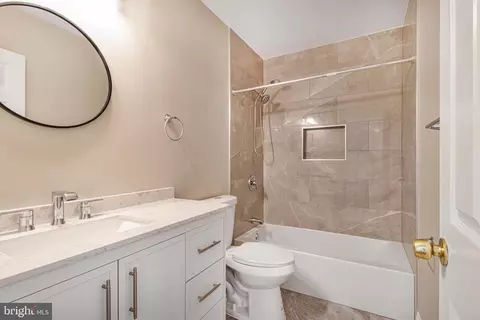 Bath - 8524 Schultz Rd, Clinton, MD 20735 photo 6 of 11