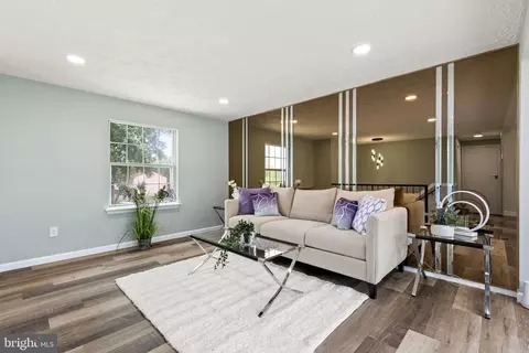 Living - 1207 Blithe Ct, Marlboro, MD 20774 photo 1 of 3