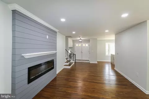 7009 Wood Thrush Dr, Lanham, MD 20706 photo 16