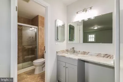 7009 Wood Thrush Dr, Lanham, MD 20706 photo 29