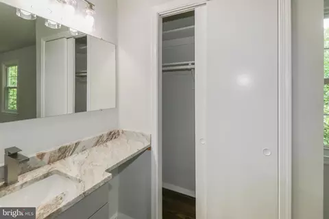 7009 Wood Thrush Dr, Lanham, MD 20706 photo 31