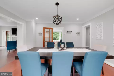 Dining - 8904 Hickory Hill Ave, Lanham, MD 20706 photo 2 of 2