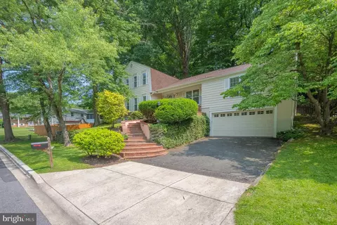 9302 Fairhaven Ave, Marlboro, MD 20772