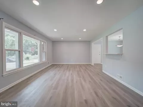 Living - 7207 Robin Hood Dr, Marlboro, MD 20772 photo 1 of 11