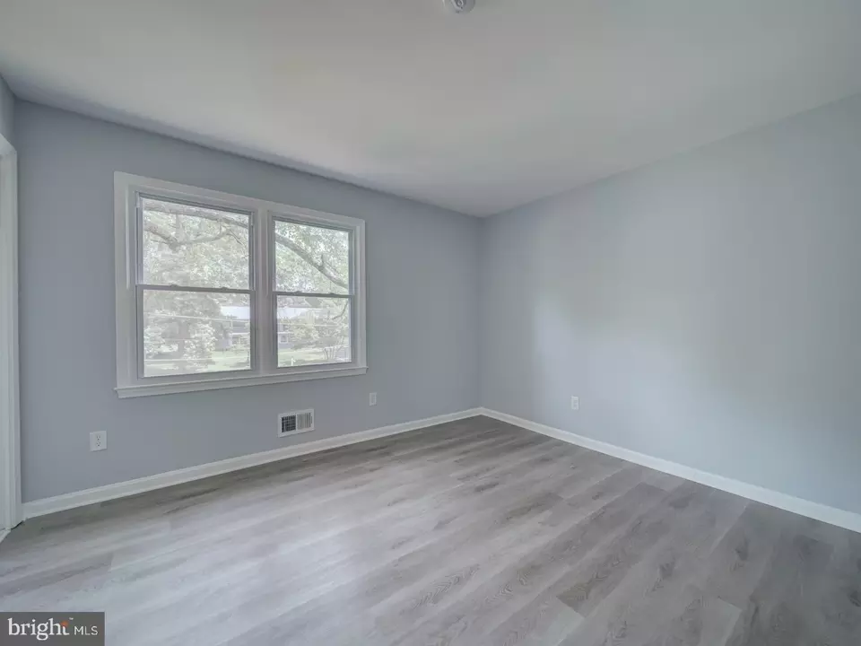 Bedroom - 7207 Robin Hood Dr, Marlboro, MD 20772 photo 1 of 10