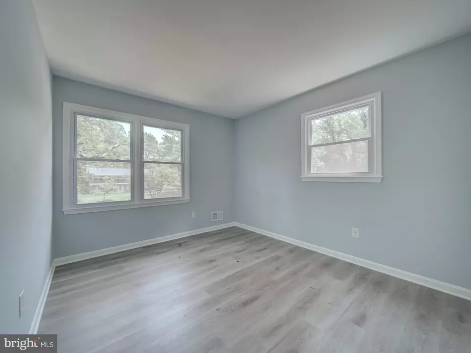 Bedroom - 7207 Robin Hood Dr, Marlboro, MD 20772 photo 5 of 10
