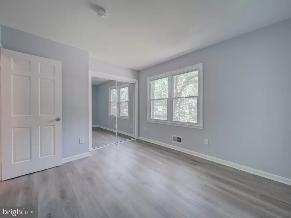 Bedroom - 7207 Robin Hood Dr, Marlboro, MD 20772 photo 2 of 10
