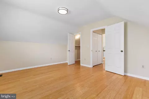 10011 Treetop Ln, Lanham, MD 20706 photo 28