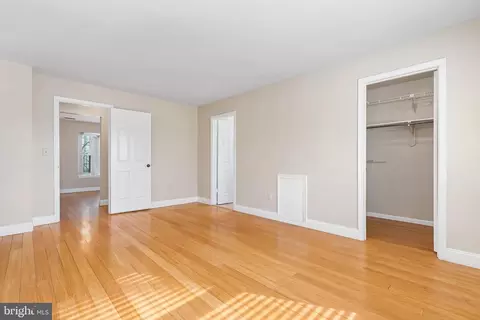 10011 Treetop Ln, Lanham, MD 20706 photo 26