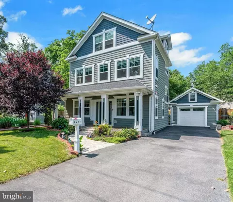 3112 Lancer Dr, Hyattsville, MD 20782