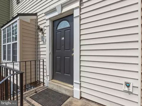 7677 E Arbory Ct #231, Laurel, MD 20707 photo 2