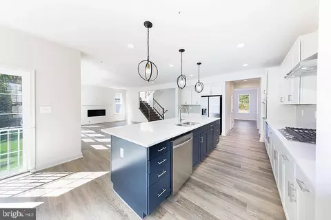 Kitchen - 8604 Cedar Chase Dr, Clinton, MD 20735 photo 4 of 5