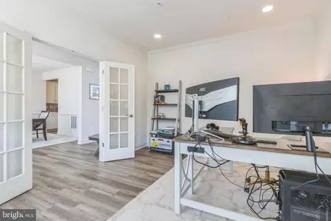 Entry Way - 8604 Cedar Chase Dr, Clinton, MD 20735 photo 15 of 21
