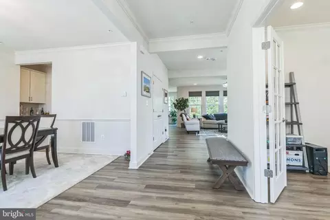 Entry Way - 8604 Cedar Chase Dr, Clinton, MD 20735 photo 10 of 21