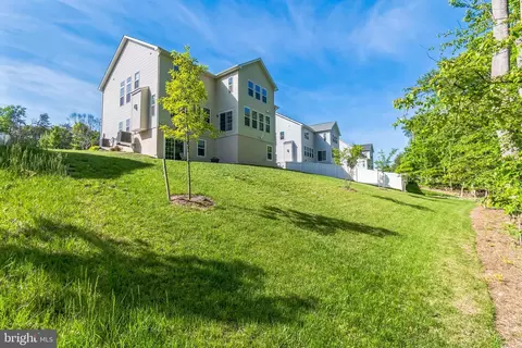 Exterior - 8604 Cedar Chase Dr, Clinton, MD 20735 photo 4 of 5