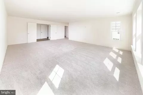 Living - 8604 Cedar Chase Dr, Clinton, MD 20735 photo 1 of 1