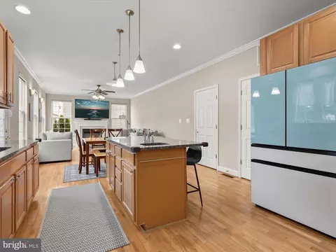 7213 Greenspring Ln, Lanham, MD 20706 photo 13