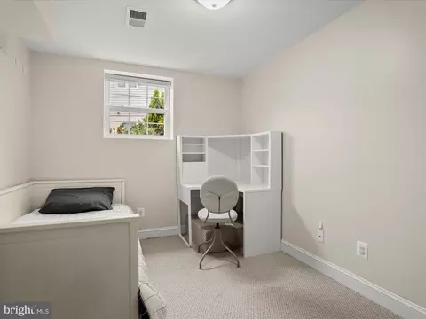 7213 Greenspring Ln, Lanham, MD 20706 photo 42