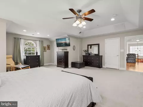 7213 Greenspring Ln, Lanham, MD 20706 photo 24