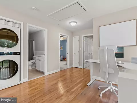 7213 Greenspring Ln, Lanham, MD 20706 photo 23
