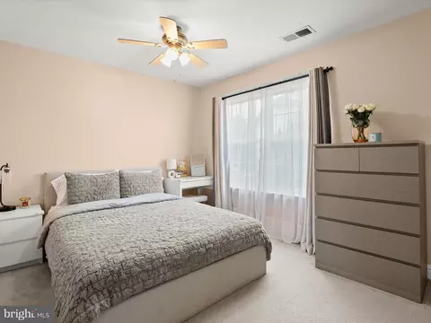 7213 Greenspring Ln, Lanham, MD 20706 photo 32