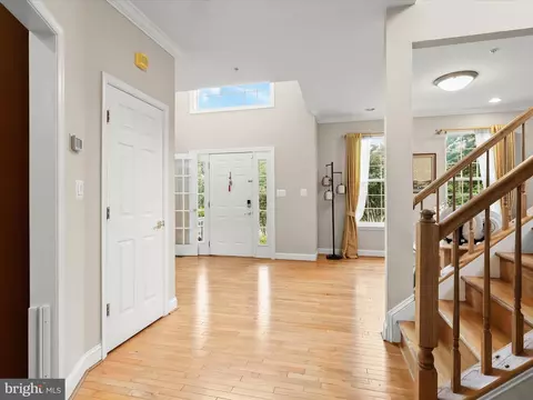7213 Greenspring Ln, Lanham, MD 20706 photo 7