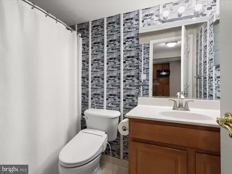 7213 Greenspring Ln, Lanham, MD 20706 photo 43