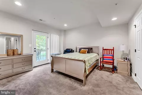 3913 Rolling Paddock Dr, Marlboro, MD 20772 photo 36