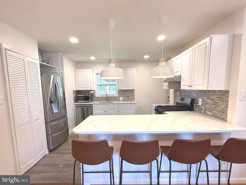 8107 Phelps Pl, District Heights, MD 20747