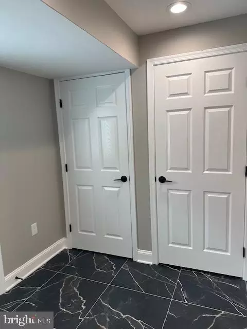 Entry Way - 109 Brashears St, Laurel, MD 20707 photo 2 of 10