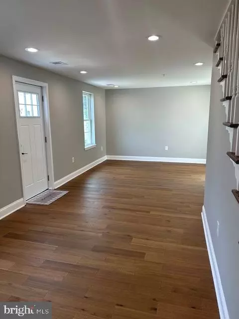 Living - 109 Brashears St, Laurel, MD 20707 photo 1 of 3